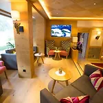 St. Georg Hotel